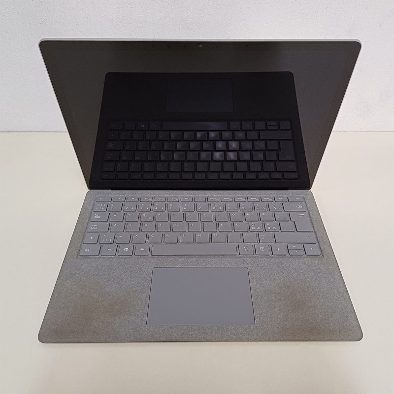 Microsoft Surface Laptop 2 (1769) Intel I5-8350u Grade B